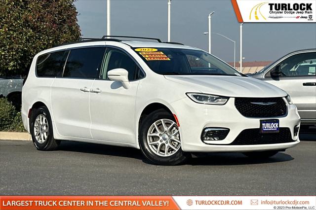 2022 Chrysler Pacifica Touring L