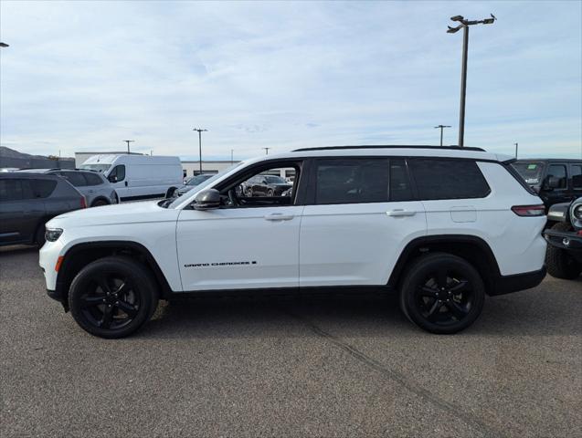 2023 Jeep Grand Cherokee L Altitude 4x4