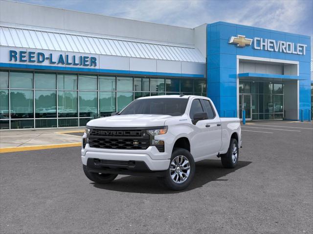 2025 Chevrolet Silverado 1500 2WD Double Cab Standard Bed Custom