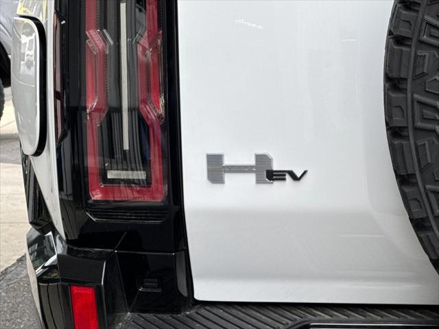 2025 GMC HUMMER EV 2X e4WD