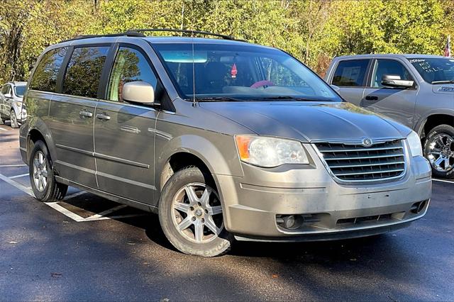 2008 Chrysler Town and Country Touring