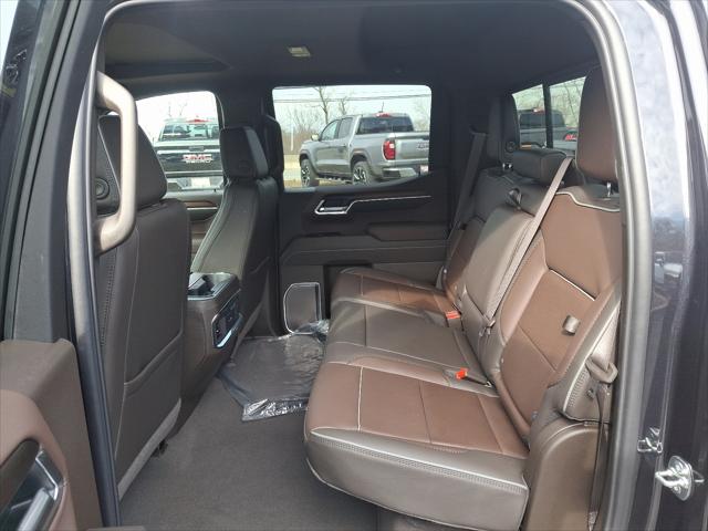 2025 GMC Sierra 1500 4WD Crew Cab Short Box Denali