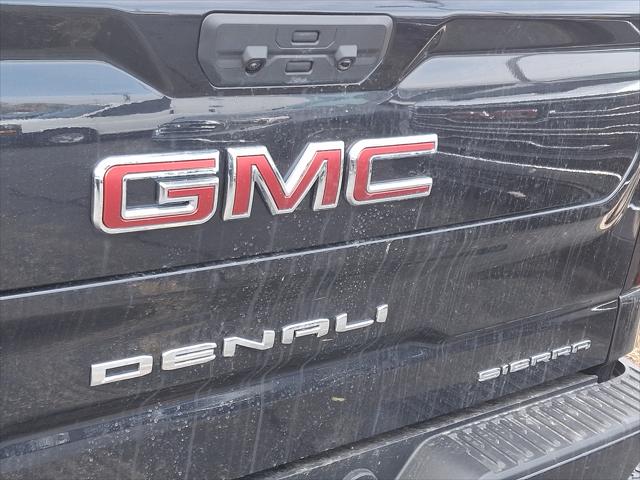 2025 GMC Sierra 1500 4WD Crew Cab Short Box Denali