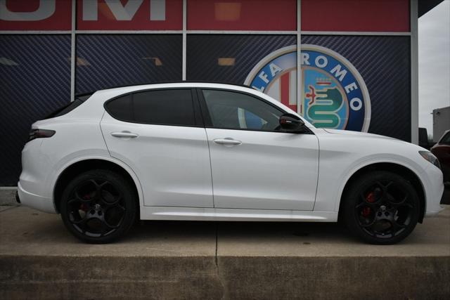 2025 Alfa Romeo Stelvio STELVIO TRIBUTO ITALIANO AWD 2025 Alfa Romeo Stelvio STELVIO TRIBUTO ITALIANO AWD