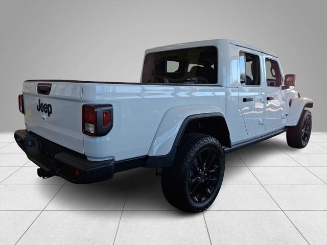 2025 Jeep Gladiator GLADIATOR NIGHTHAWK 4X4