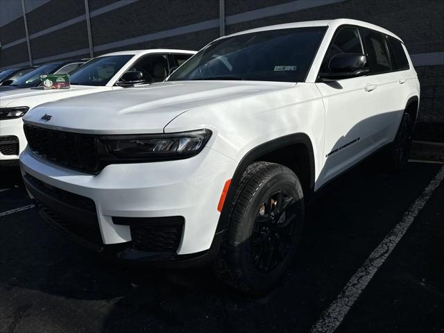 2025 Jeep Grand Cherokee GRAND CHEROKEE L ALTITUDE X 4X4