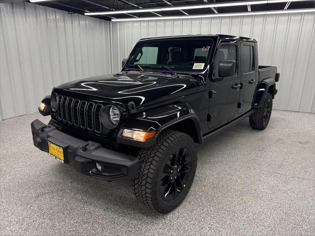2025 Jeep Gladiator GLADIATOR NIGHTHAWK 4X4