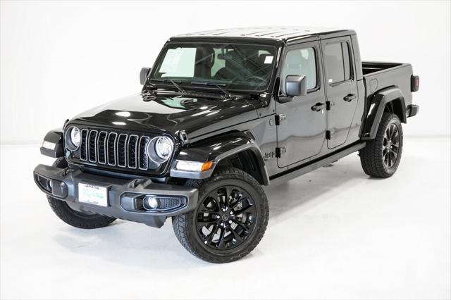2025 Jeep Gladiator GLADIATOR NIGHTHAWK 4X4