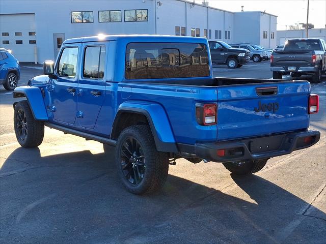 2025 Jeep Gladiator GLADIATOR NIGHTHAWK 4X4