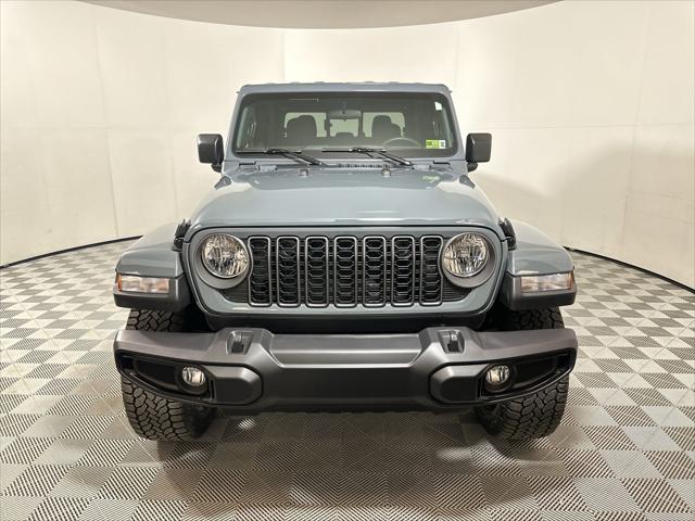 2025 Jeep Gladiator GLADIATOR NIGHTHAWK 4X4