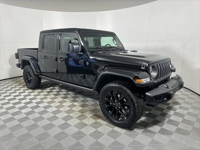 2025 Jeep Gladiator GLADIATOR NIGHTHAWK 4X4