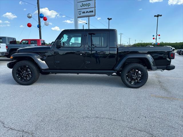 2025 Jeep Gladiator GLADIATOR NIGHTHAWK 4X4