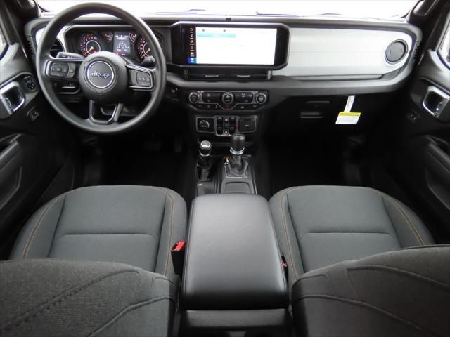 2025 Jeep Gladiator GLADIATOR NIGHTHAWK 4X4
