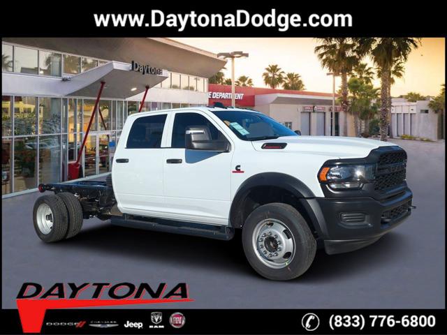 2024 RAM Ram 5500 Chassis Cab RAM 5500 TRADESMAN CHASSIS CREW CAB 4X4 60 CA