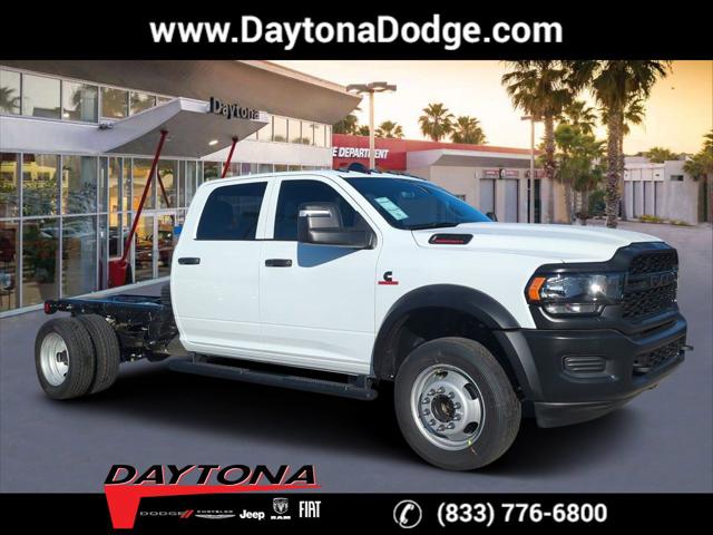 2024 RAM Ram 5500 Chassis Cab RAM 5500 TRADESMAN CHASSIS CREW CAB 4X4 60 CA