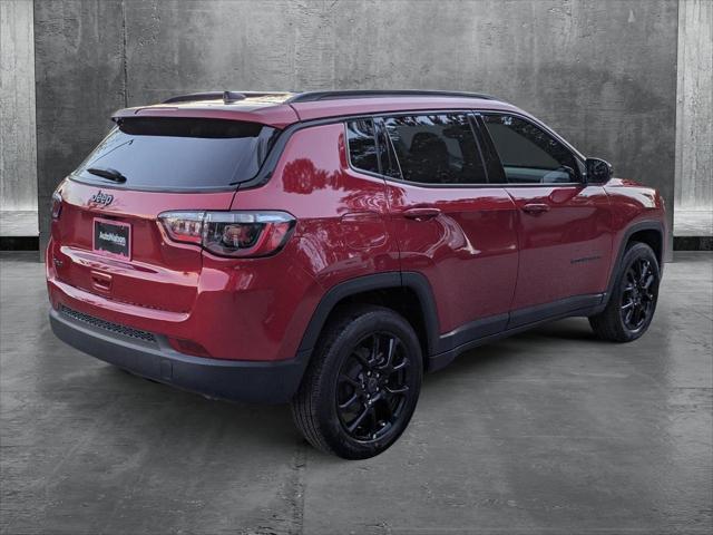 2025 Jeep Compass COMPASS LATITUDE 4X4