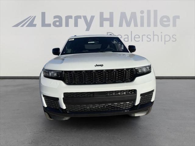 2025 Jeep Grand Cherokee GRAND CHEROKEE L ALTITUDE X 4X4