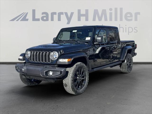 2025 Jeep Gladiator GLADIATOR NIGHTHAWK 4X4