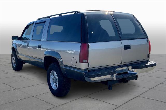 1999 GMC Suburban SL