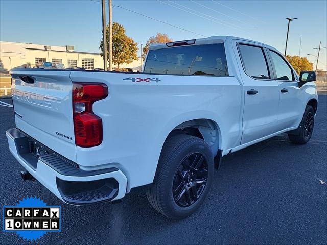 2022 Chevrolet Silverado 1500 4WD Crew Cab Short Bed Custom