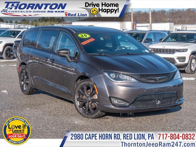 2020 Chrysler Pacifica Touring