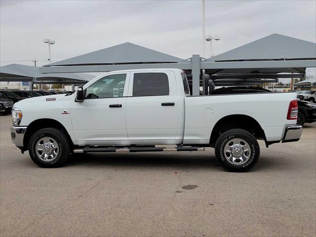 2024 RAM 2500 Tradesman Crew Cab 4x4 64 Box