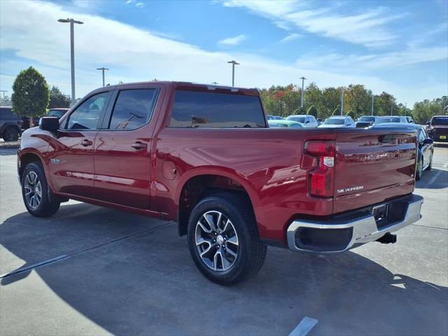 2022 Chevrolet Silverado 1500 2WD Crew Cab Short Bed LT