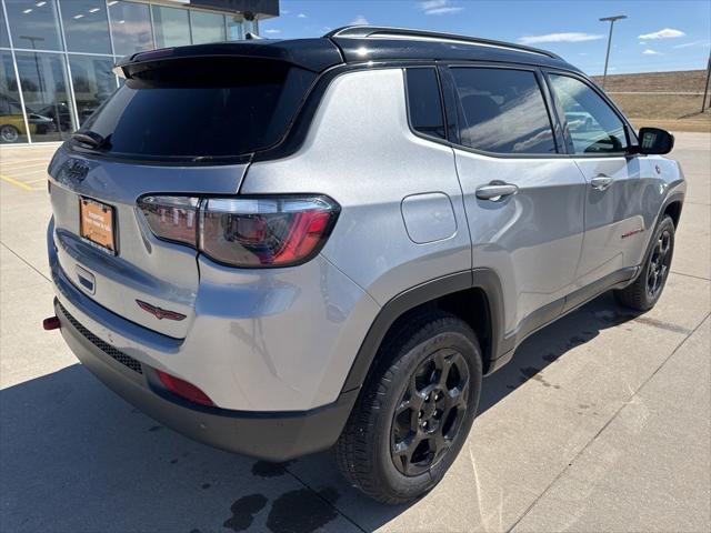 2024 Jeep Compass Trailhawk 4x4