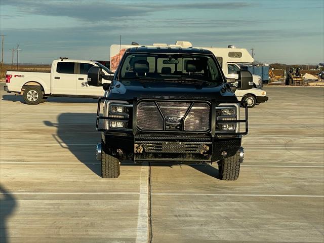 2023 Ford F-350 LARIAT