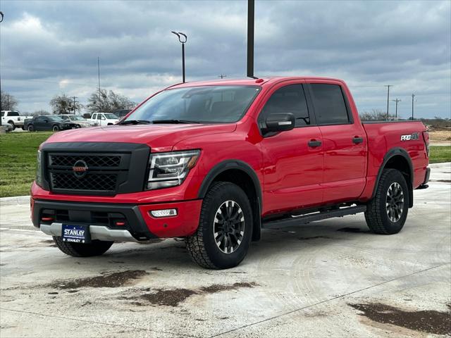 2021 Nissan TITAN Crew Cab PRO-4X 4x4