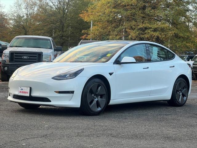 2022 Tesla Model 3 Rear-Wheel Drive