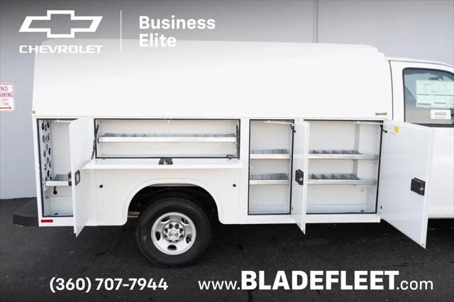 2024 Chevrolet Express Cutaway Work Van