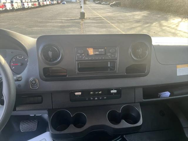 2023 Mercedes-Benz Sprinter 2500 Standard Roof 4-Cyl Gas