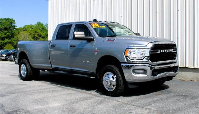 2020 Ram 3500 Tradesman Crew Cab 4x4 8' Box