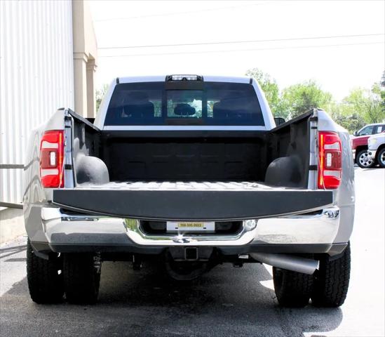 2020 Ram 3500 Tradesman Crew Cab 4x4 8' Box