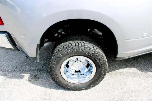 2020 Ram 3500 Tradesman Crew Cab 4x4 8' Box