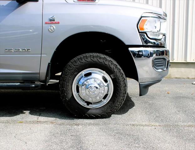 2020 Ram 3500 Tradesman Crew Cab 4x4 8' Box