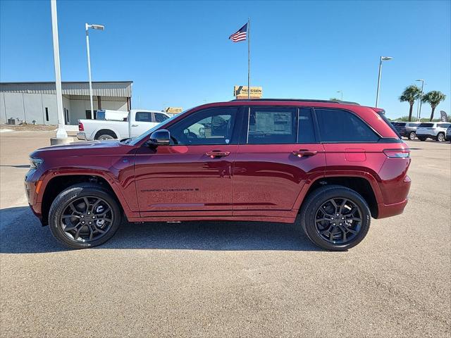 2025 Jeep Grand Cherokee Anniversary Edition