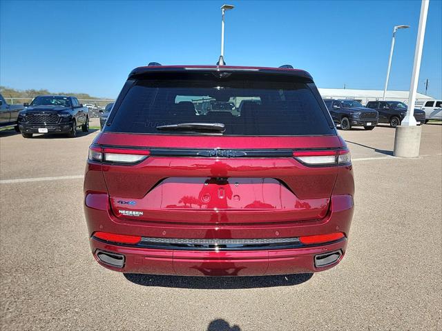 2025 Jeep Grand Cherokee Anniversary Edition