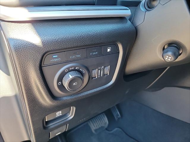 2025 Jeep Grand Cherokee Anniversary Edition