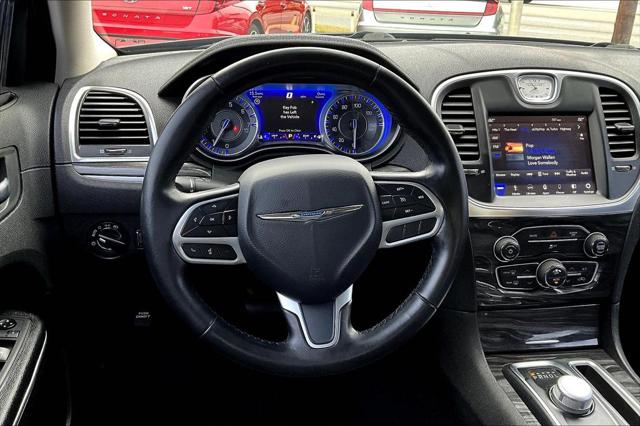 2019 Chrysler 300 Touring