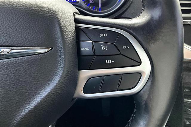 2019 Chrysler 300 Touring