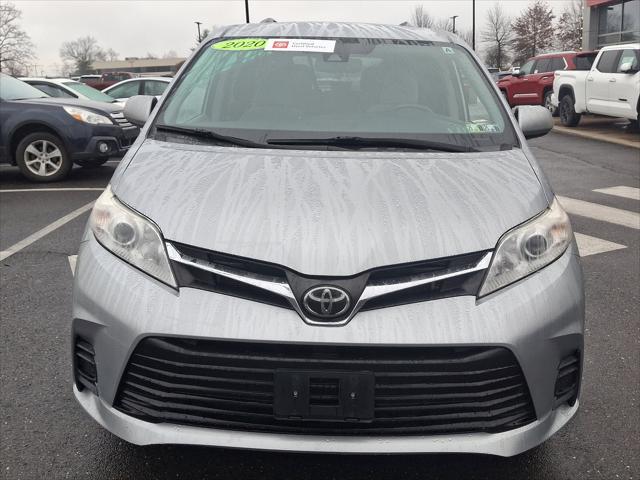 2020 Toyota Sienna LE