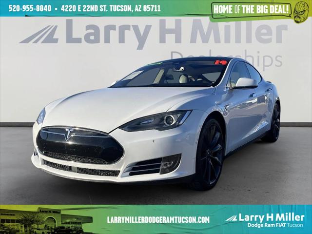 2014 Tesla Model S 