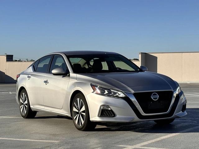 2022 Nissan Altima SV FWD