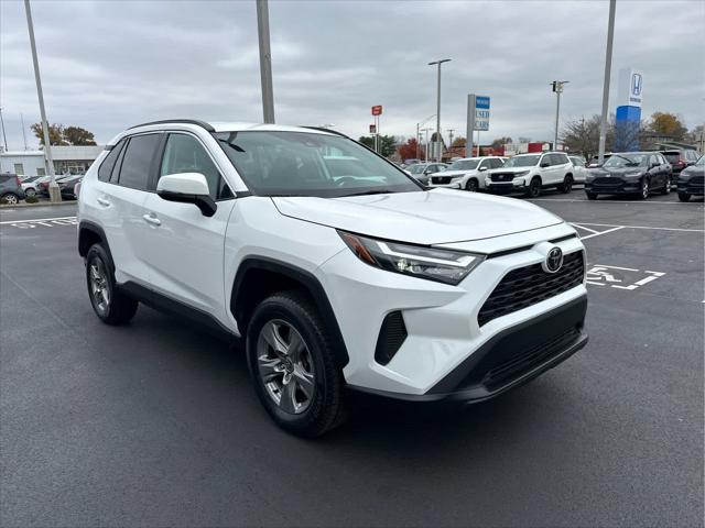 2022 Toyota RAV4 XLE