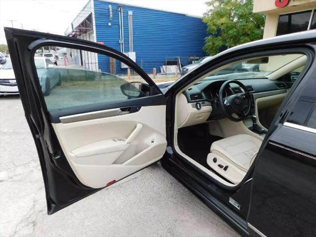 2016 Volkswagen Passat 1.8T SE