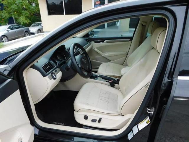 2016 Volkswagen Passat 1.8T SE