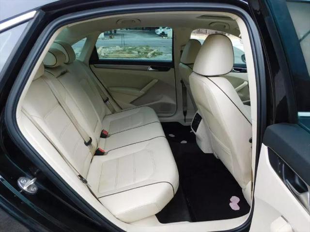 2016 Volkswagen Passat 1.8T SE