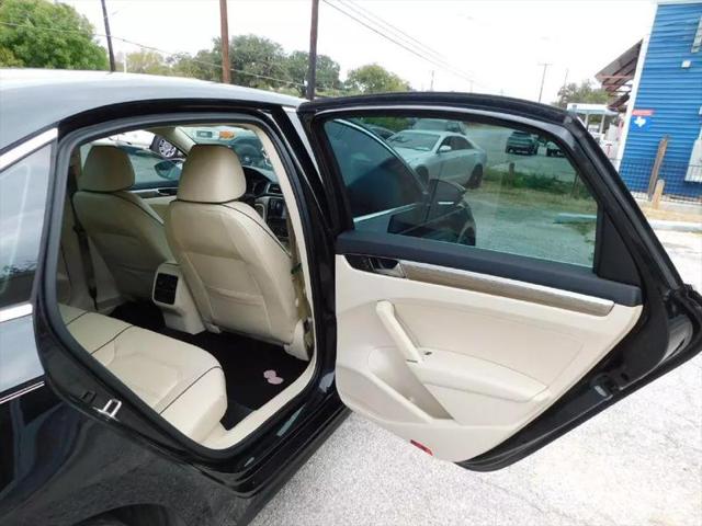 2016 Volkswagen Passat 1.8T SE